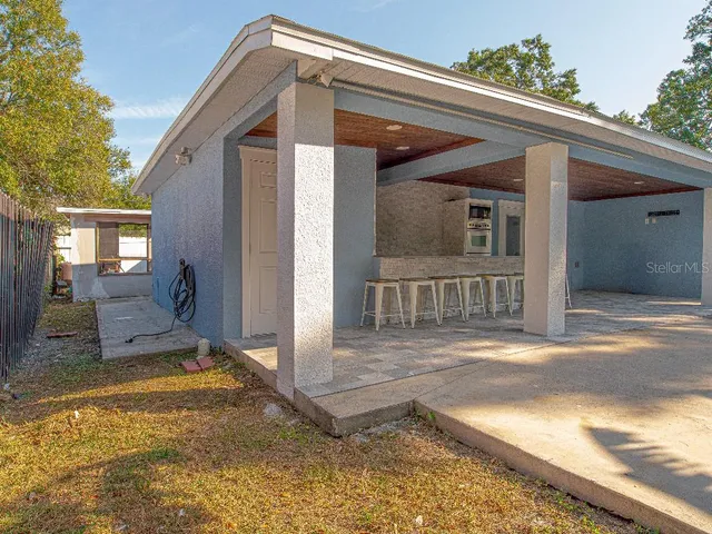a view of a house with a outdoor space