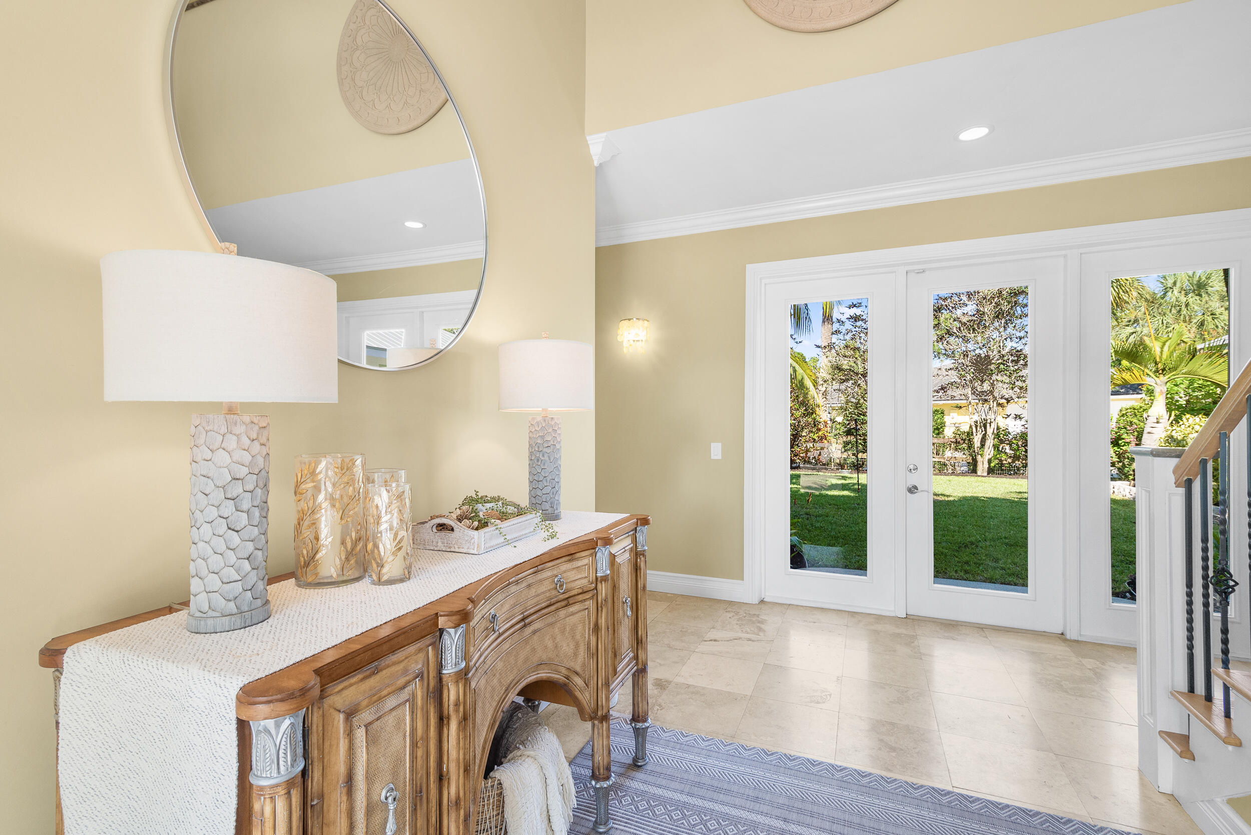 19067 Southeast County Line Road Jupiter, FL 33469 - Photo 13 of 93 Foyer Entrance to back Courtyard