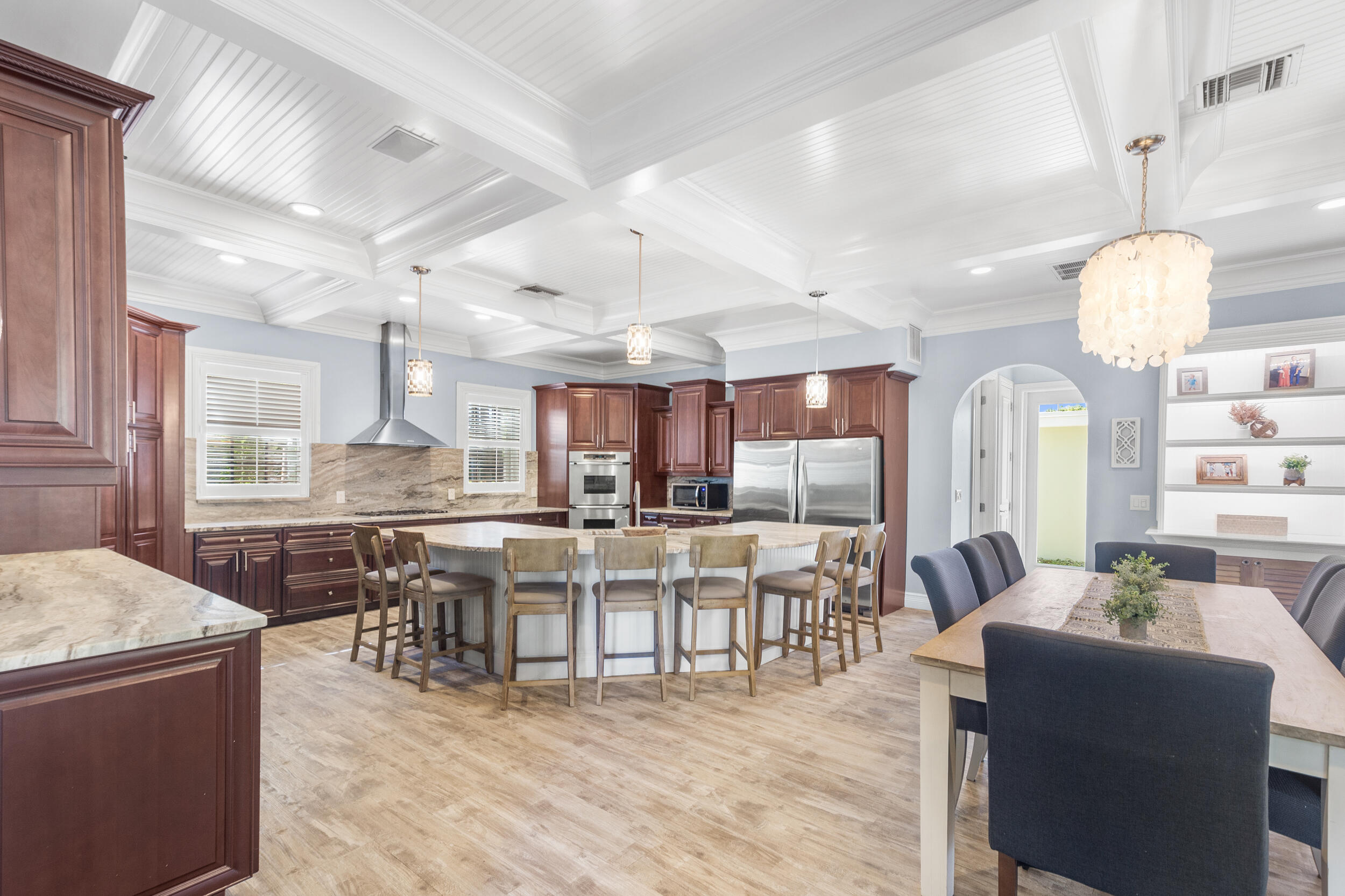 19067 Southeast County Line Road Jupiter, FL 33469 - Photo 25 of 93 Kitchen