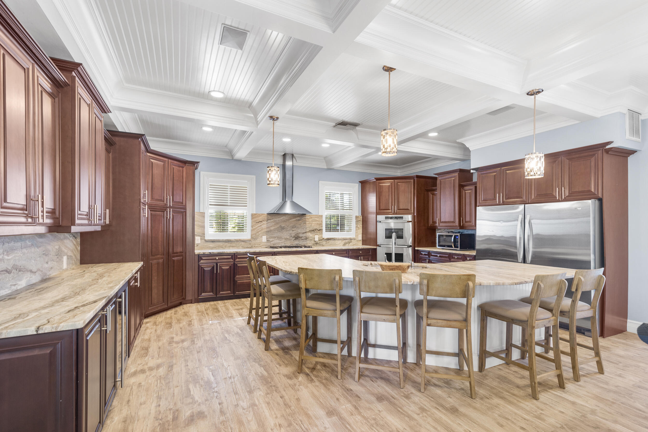 19067 Southeast County Line Road Jupiter, FL 33469 - Photo 26 of 93 Kitchen Island