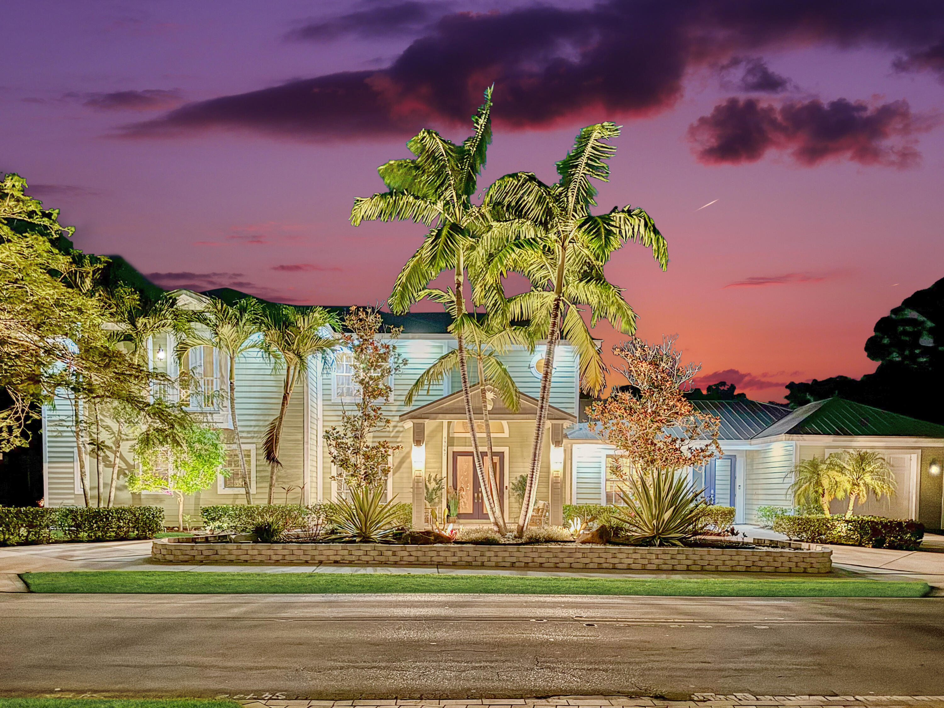 19067 Southeast County Line Road Jupiter, FL 33469 - Photo 84 of 93 Twilight