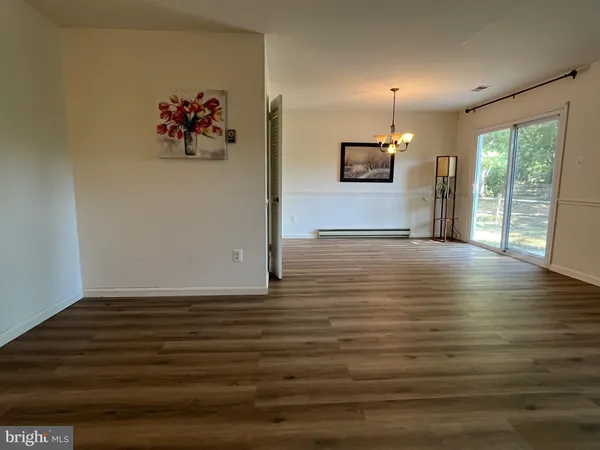 $3,500 | 12701 Pinecrest Road, Herndon, VA 20171