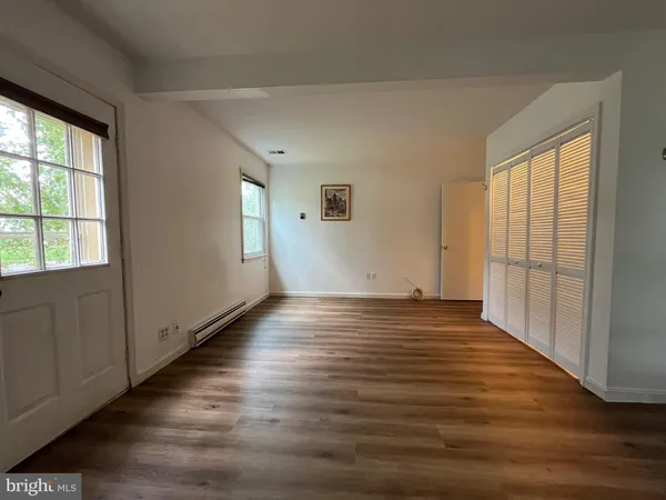 $3,500 | 12701 Pinecrest Road, Herndon, VA 20171