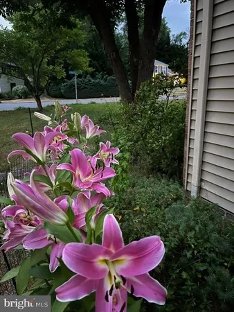 $3,500 | 12701 Pinecrest Road, Herndon, VA 20171