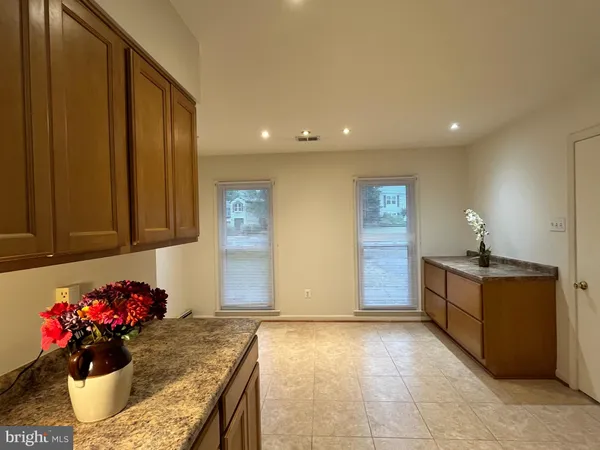 $3,500 | 12701 Pinecrest Road, Herndon, VA 20171