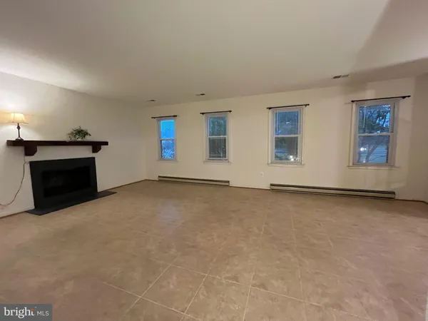 $3,500 | 12701 Pinecrest Road, Herndon, VA 20171