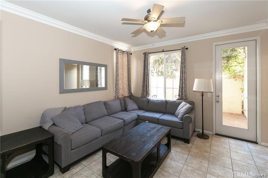 36 Reunion Irvine, CA 92603 - Photo 3 of 11