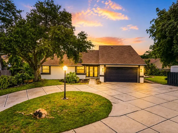 $749,000 | 5731 Northwest 54th Way, Tamarac, FL 33319