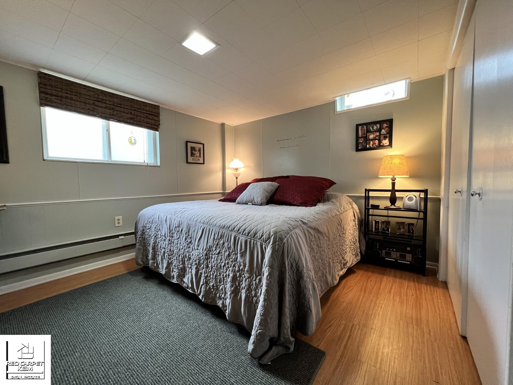 2437 North Vassar Road Burton, MI 48509 - Photo 18 of 27 50123536-17.JPG