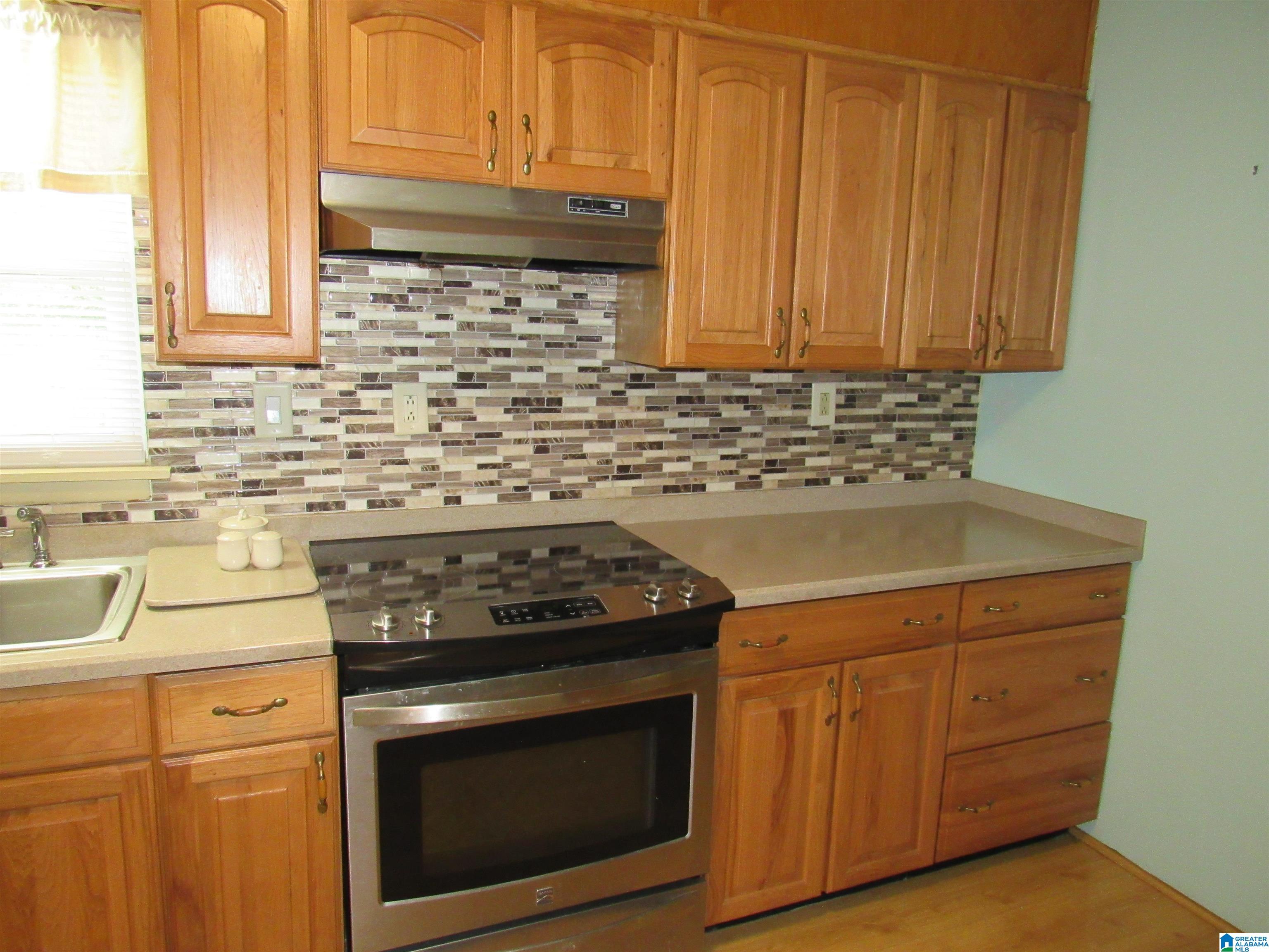 7100 Rowan Road Leeds, AL 35094 - Photo 11 of 20
