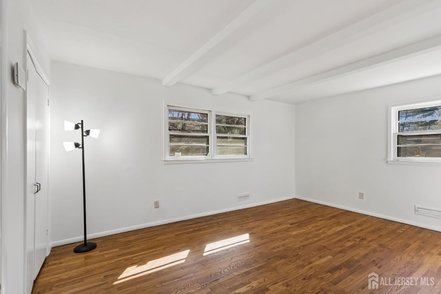 39 Gage Road East Brunswick, NJ 08816 - Photo 11 of 24