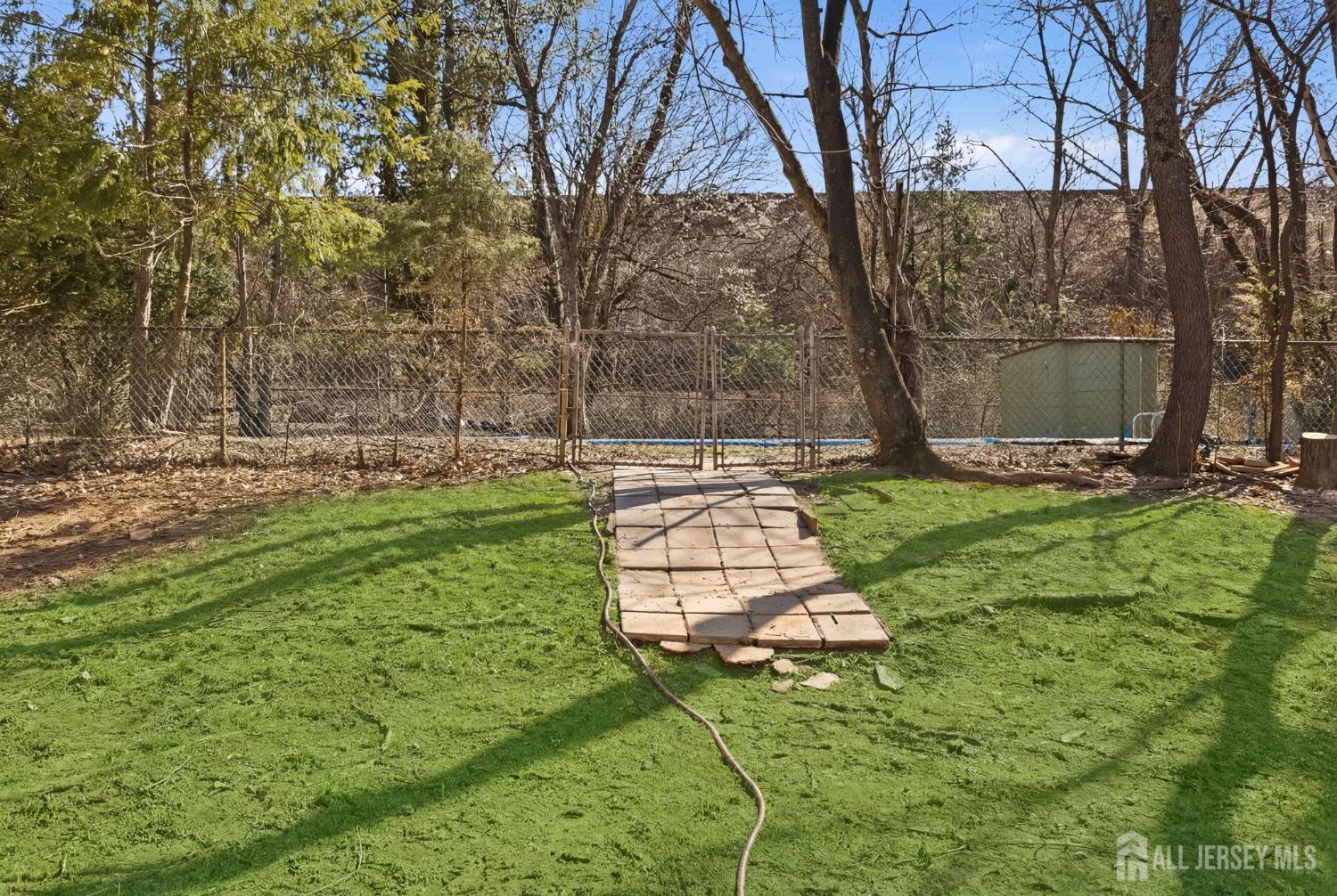 39 Gage Road East Brunswick, NJ 08816 - Photo 16 of 24