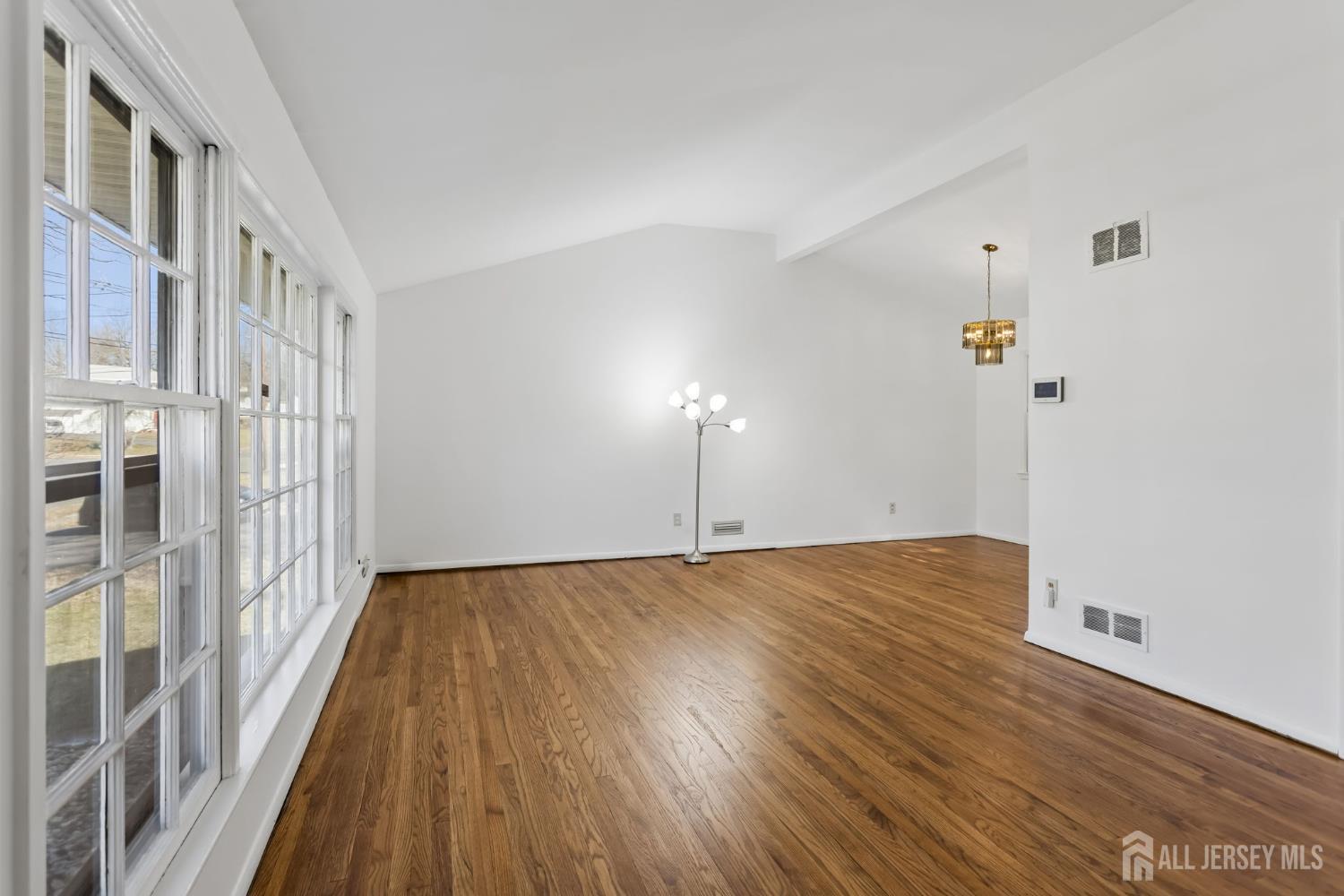 39 Gage Road East Brunswick, NJ 08816 - Photo 3 of 24