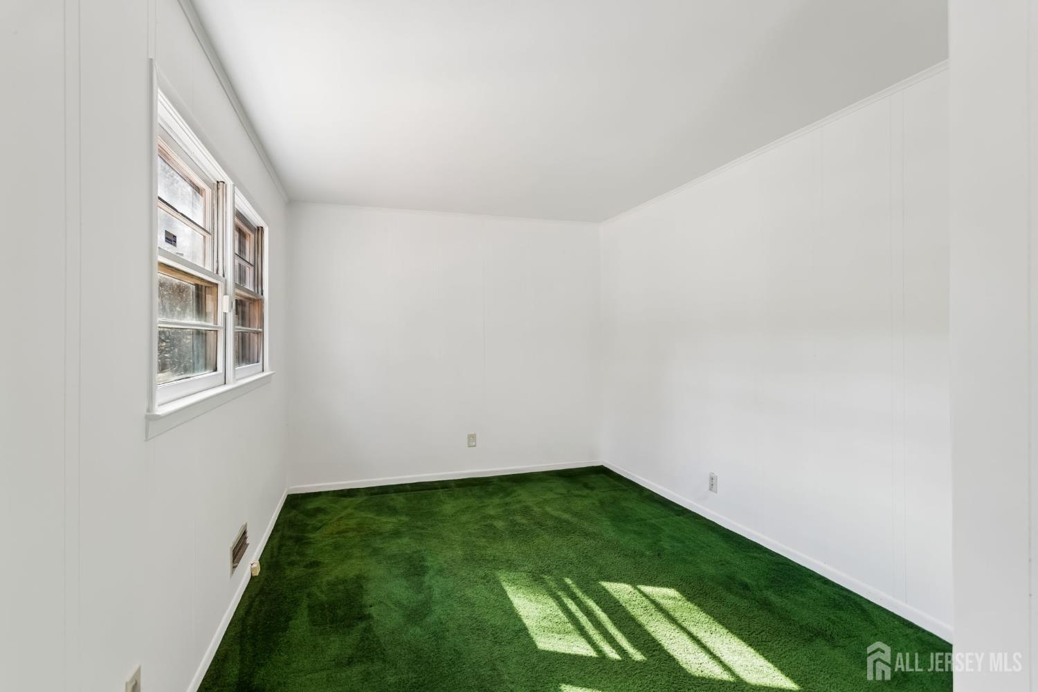 39 Gage Road East Brunswick, NJ 08816 - Photo 10 of 24