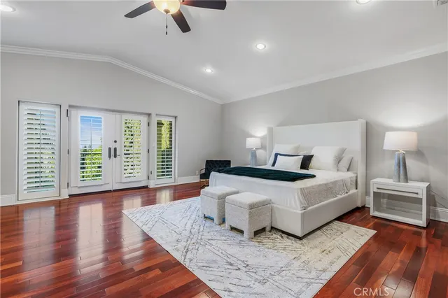 $15,900 | 19554 Wells Drive, Tarzana, CA 91356