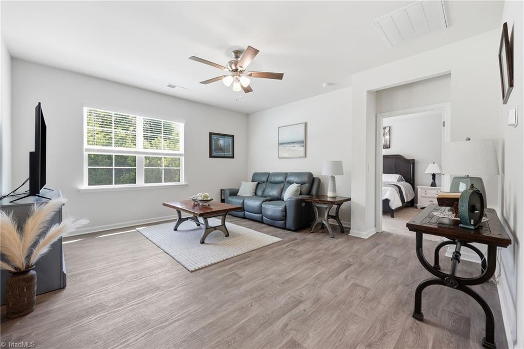 214 Jack Rabbit Court Lexington, NC 27292 - Photo 5 of 39
