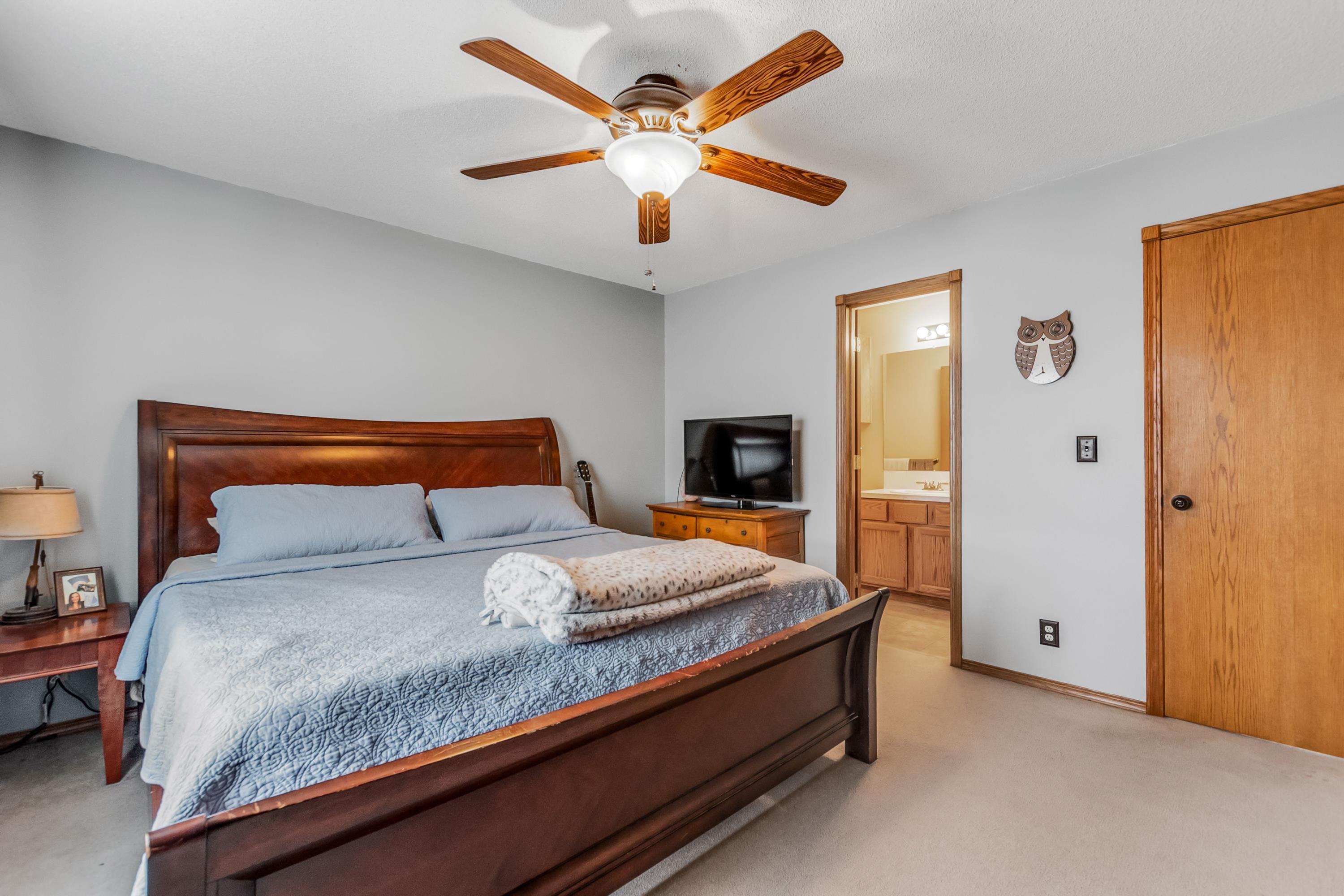 2244 South Prescott Street Wichita, KS 67209 - Photo 11 of 27