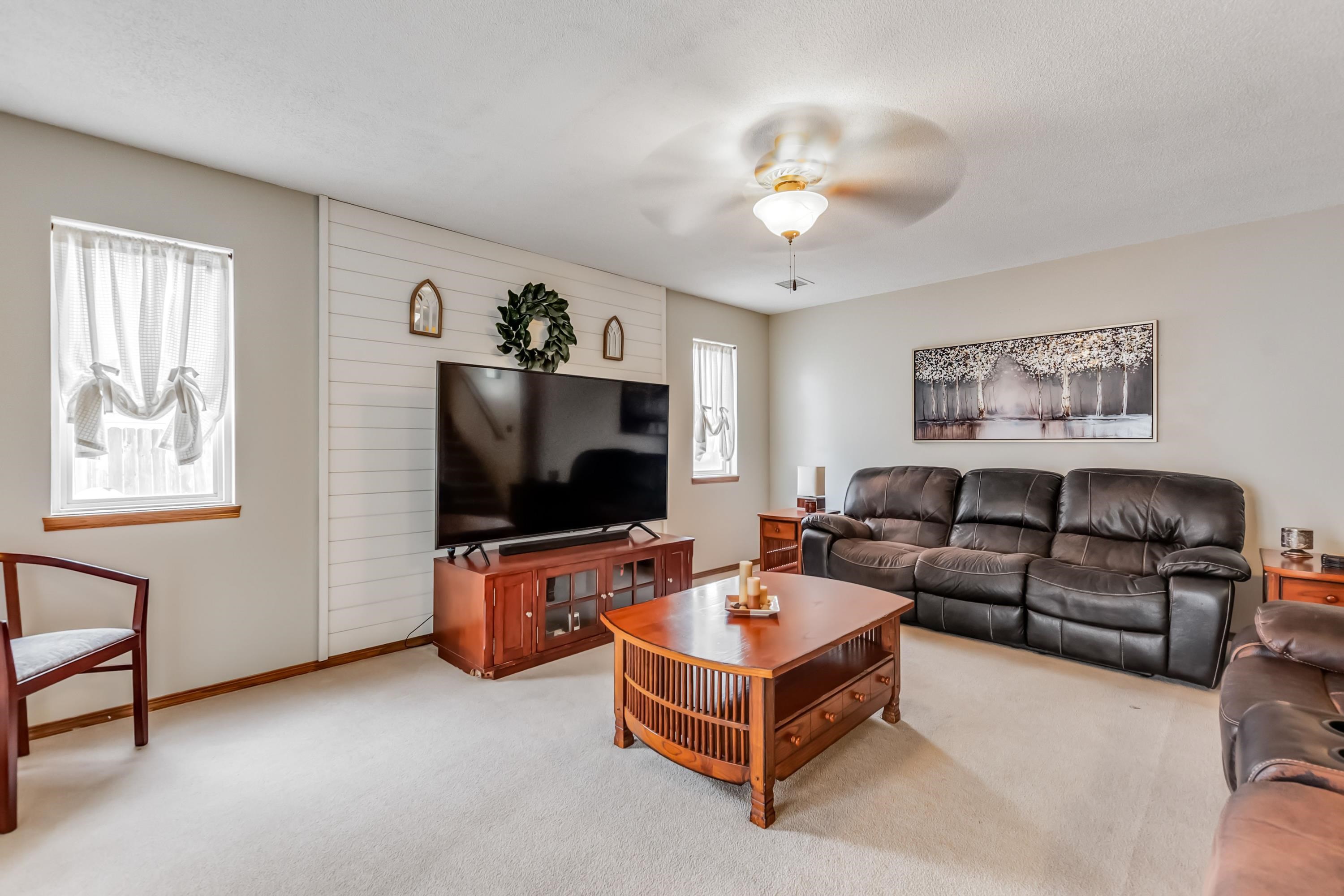 2244 South Prescott Street Wichita, KS 67209 - Photo 17 of 27