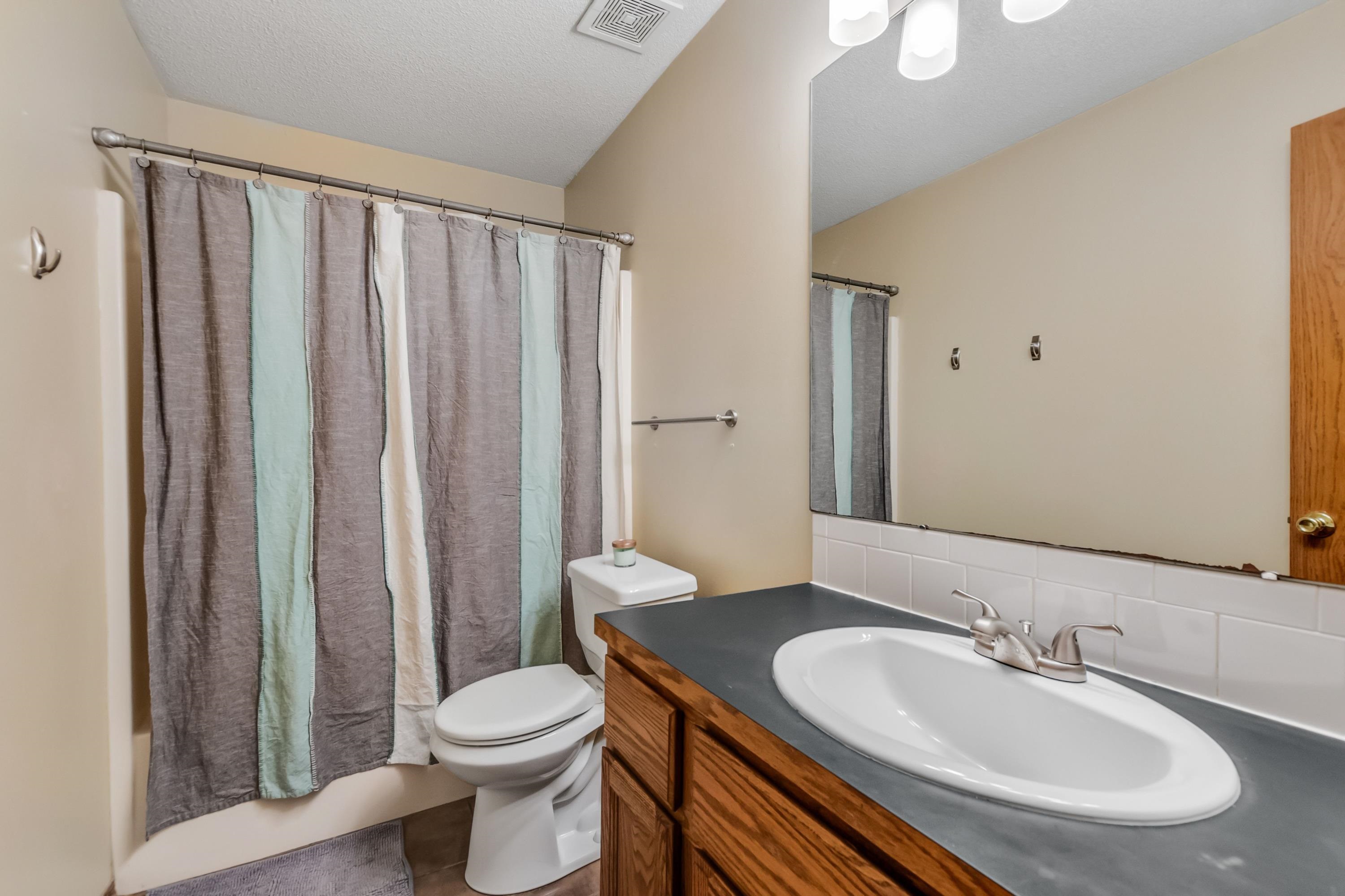 2244 South Prescott Street Wichita, KS 67209 - Photo 21 of 27