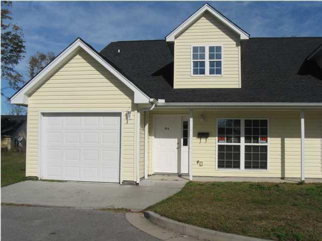 116 Spurrier Way, Unit A Moncks Corner, SC 29461 - Photo 1 of 11 20140828061618442739000000-o