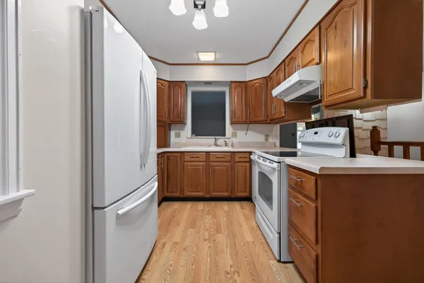 $280,000 | 1305 East Vernon Avenue, Normal, IL 61761