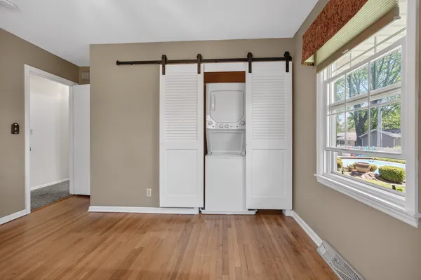 $280,000 | 1305 East Vernon Avenue, Normal, IL 61761