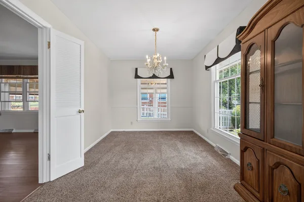 $280,000 | 1305 East Vernon Avenue, Normal, IL 61761
