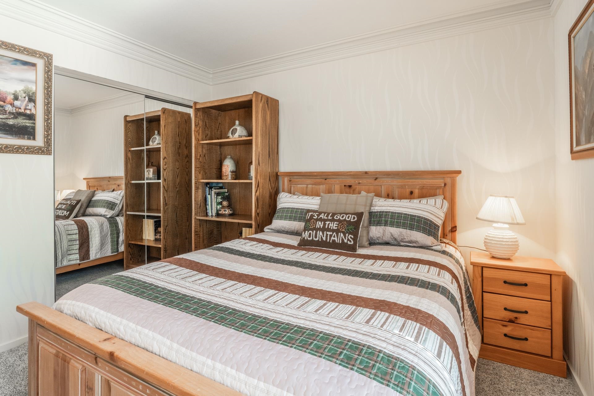 623 Golden Creek Road, Unit 623 Mammoth Lakes, CA 93546 - Photo 24 of 33 a bedroom with a bed and a closet