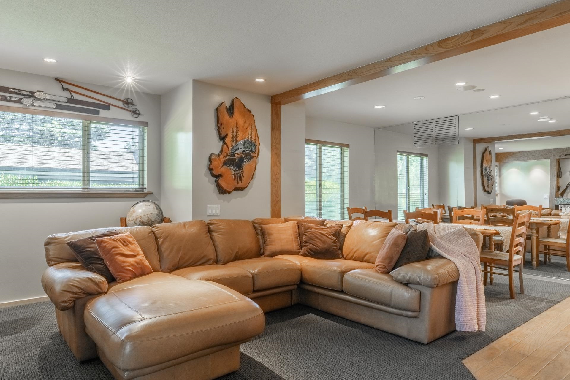 623 Golden Creek Road, Unit 623 Mammoth Lakes, CA 93546 - Photo 5 of 33 a living room with furniture and a large window
