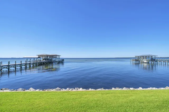$4,500,000 | 6 Sunset Beach Place, Niceville, FL 32578