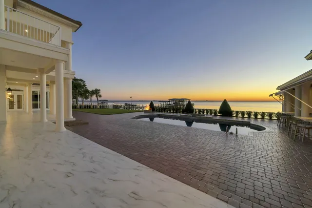 $4,500,000 | 6 Sunset Beach Place, Niceville, FL 32578