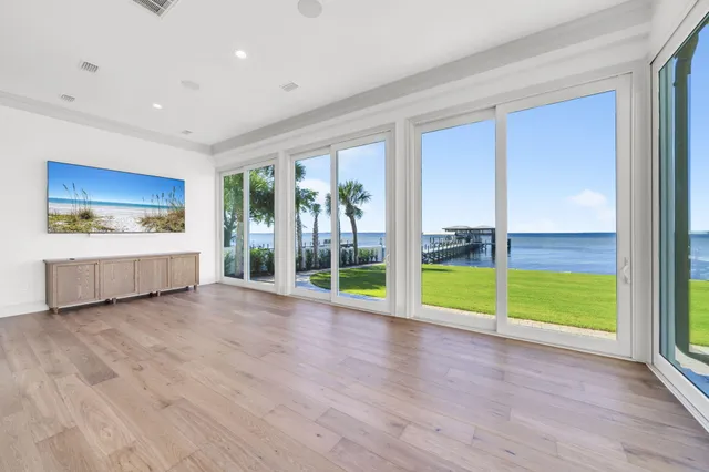 $4,500,000 | 6 Sunset Beach Place, Niceville, FL 32578
