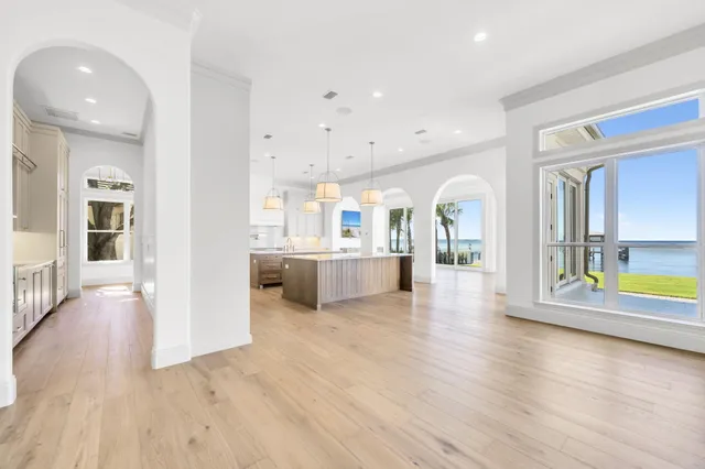 $4,500,000 | 6 Sunset Beach Place, Niceville, FL 32578