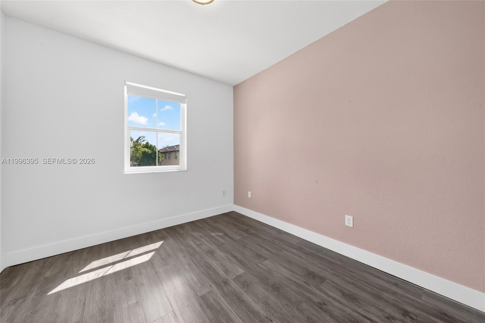 8766 Northwest 112th Path Doral, FL 33178 - Photo 28 of 52