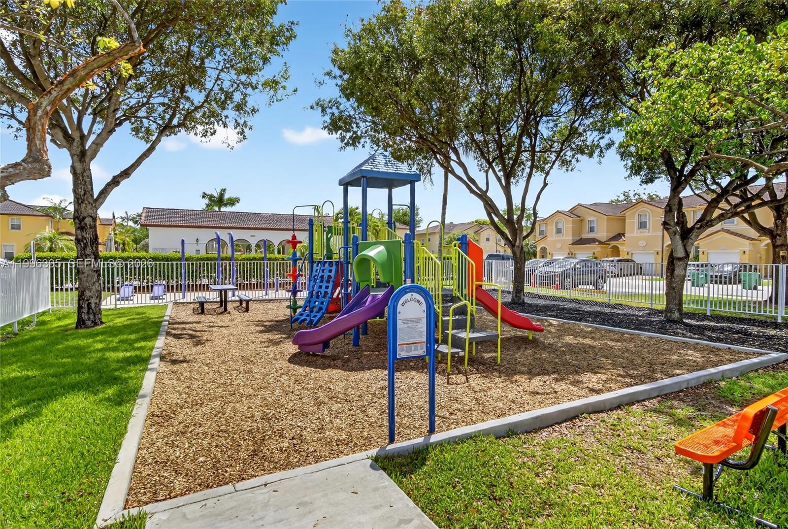 8766 Northwest 112th Path Doral, FL 33178 - Photo 36 of 52
