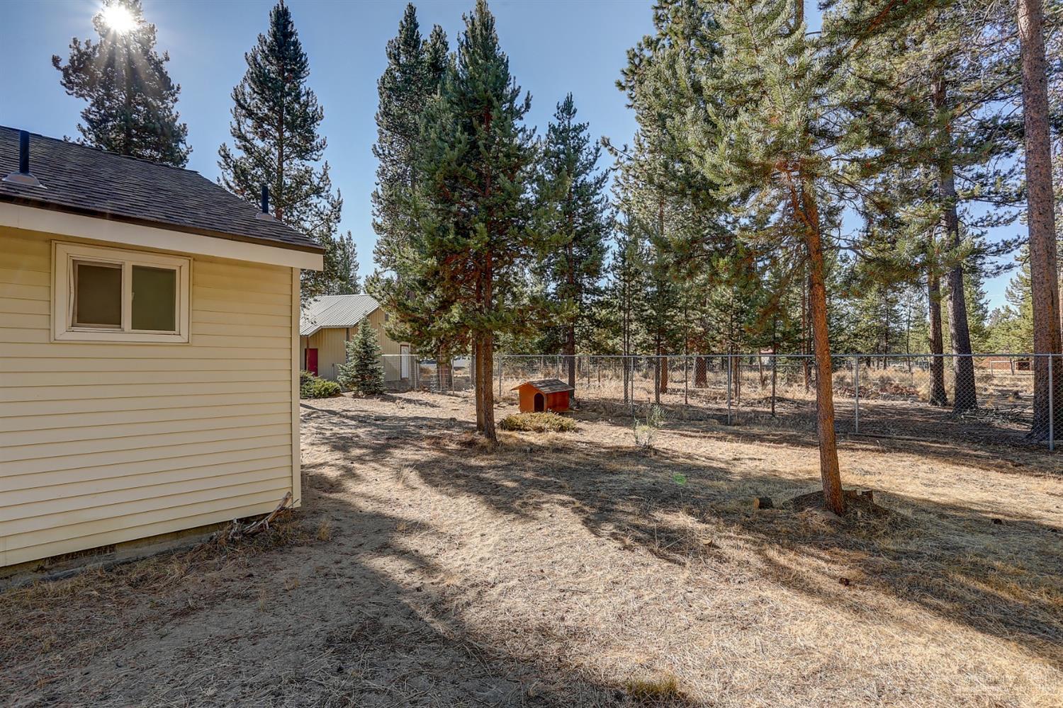 17390 Wells Road Bend, OR 97707 - Photo 24 of 25 Additional Photo
