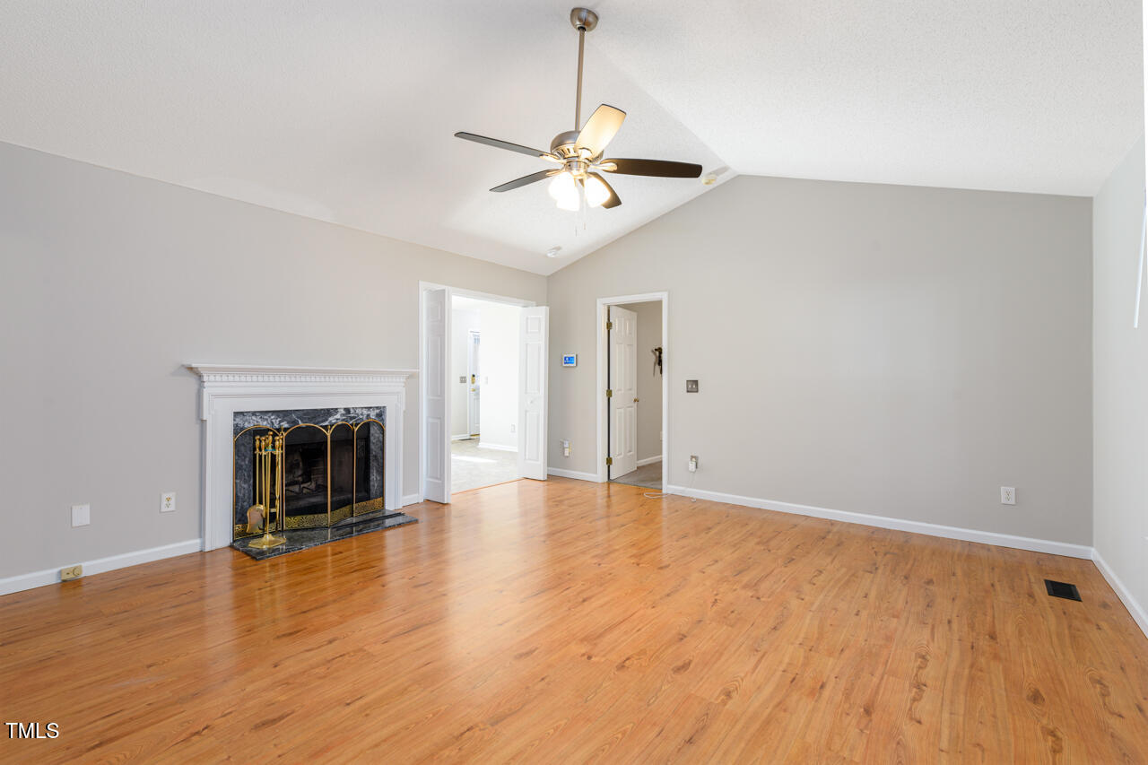5224 Relay Way Raleigh, NC 27603 - Photo 4 of 19 250128-MLS-RelayWay-4