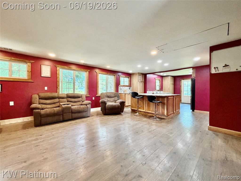 7815 Vincent Road Croswell, MI 48422 - Photo 4 of 20