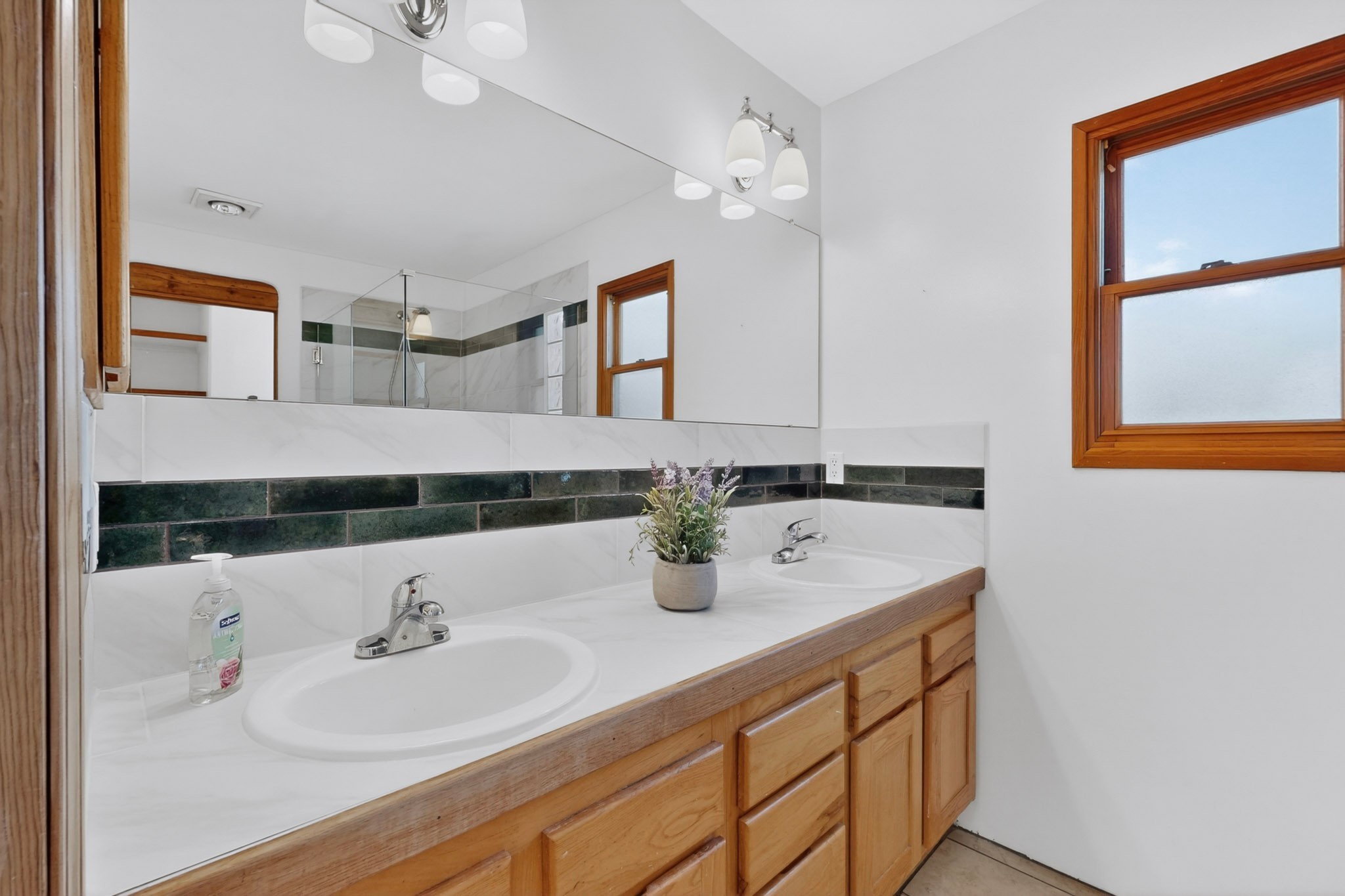 10 Blue Mesa Road Santa Fe, NM 87508 - Photo 31 of 63 Primary bathroom vanity