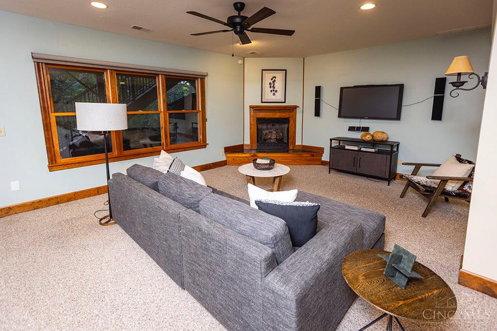 11874 Snider Road Cincinnati, OH 45249 - Photo 16 of 39 Gallery Image 16