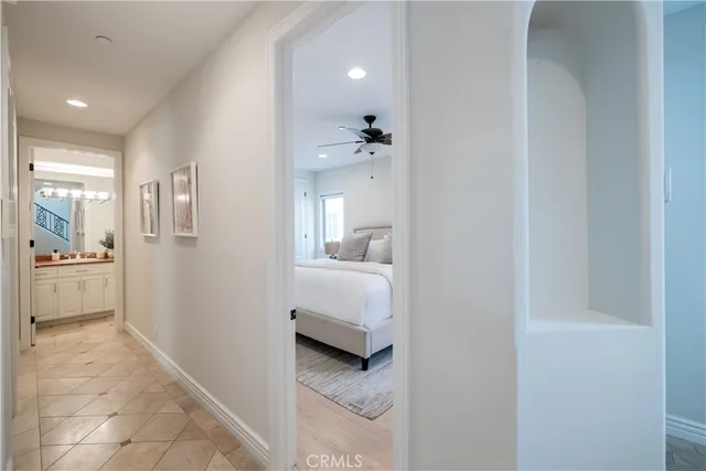 $9,000 | 604 Manhattan Beach Boulevard, Manhattan Beach, CA 90266