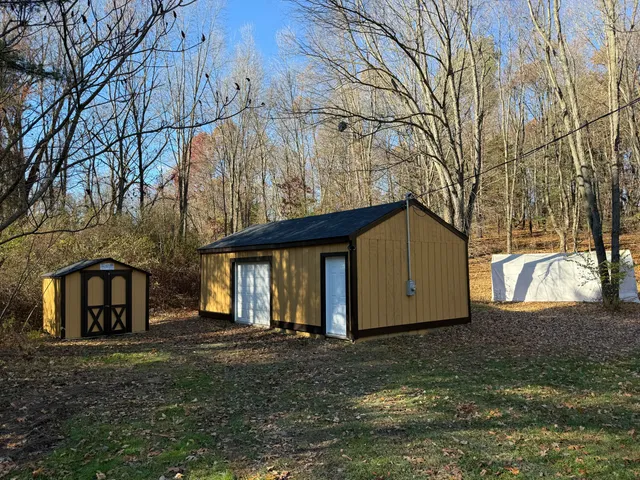 $247,800 | 10301 North 45th Street, Augusta, MI 49012