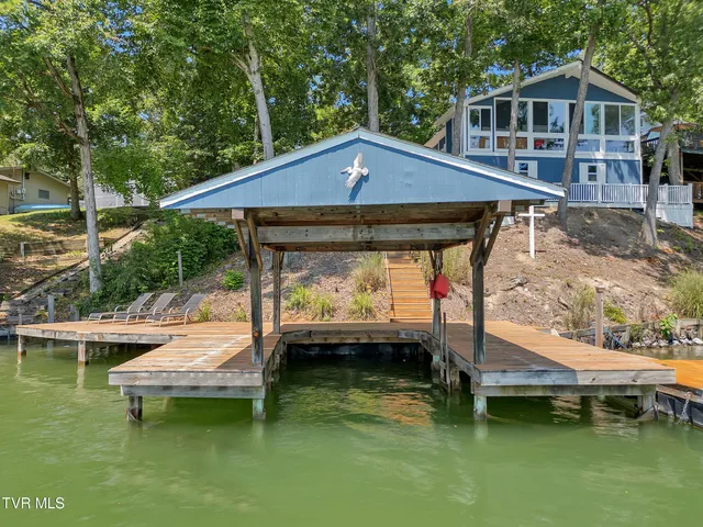 $489,000 | 153 H R King Road, Unit 1, Gray, TN 37615