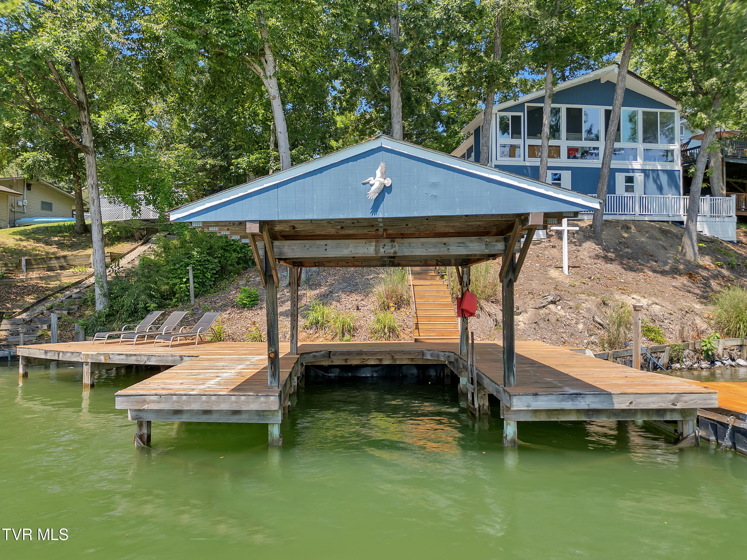 153 H R King Road, Unit 1 Gray, TN 37615 - Photo 13 of 49 153 H R King (11)