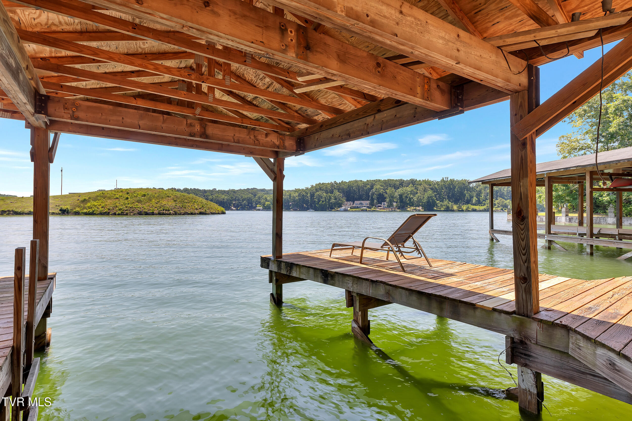 153 H R King Road, Unit 1 Gray, TN 37615 - Photo 15 of 49 153 H R King (13)