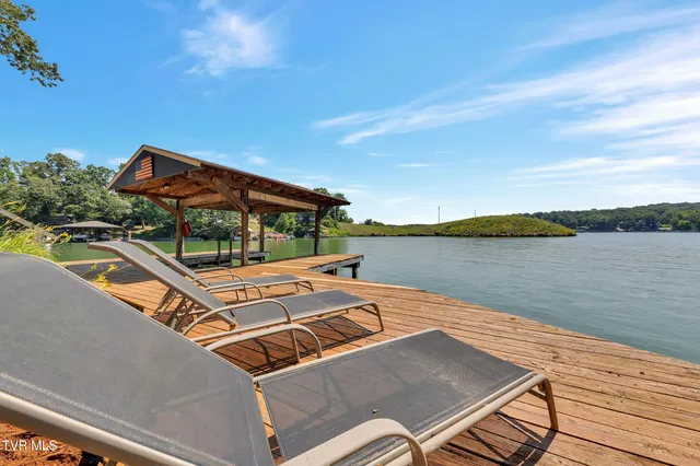 $489,000 | 153 H R King Road, Unit 1, Gray, TN 37615