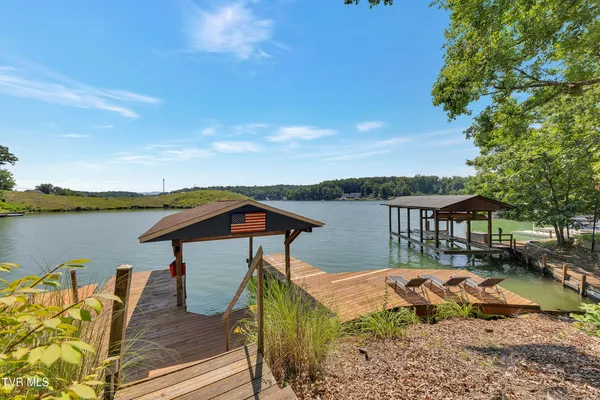 $489,000 | 153 H R King Road, Unit 1, Gray, TN 37615