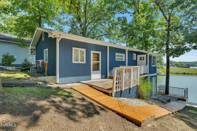 $489,000 | 153 H R King Road, Unit 1, Gray, TN 37615