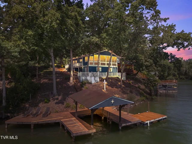 $489,000 | 153 H R King Road, Unit 1, Gray, TN 37615