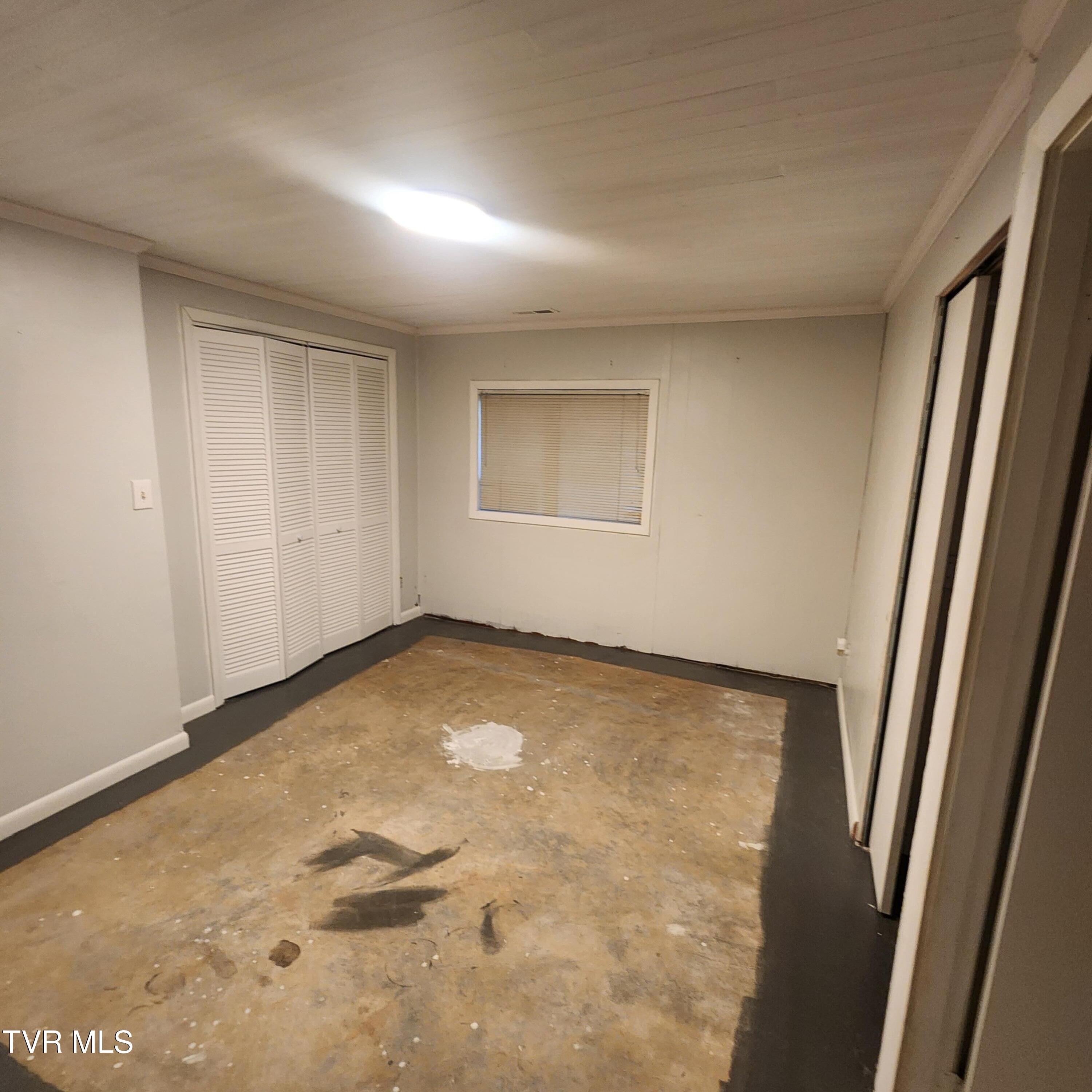 153 H R King Road, Unit 1 Gray, TN 37615 - Photo 38 of 49 20250818_141528